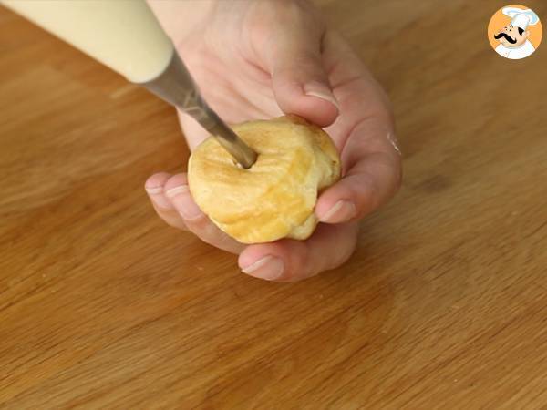 Torta Saint Honoré, la ricetta spiegata passo a passo ed il tutorial video - Preparazione tappa 13
