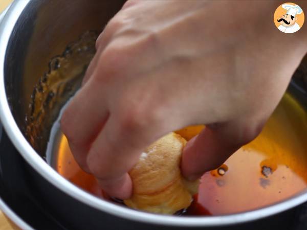 Torta Saint Honoré, la ricetta spiegata passo a passo ed il tutorial video - Preparazione tappa 15