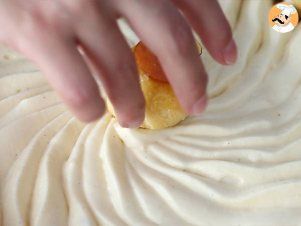 Torta Saint Honoré, la ricetta spiegata passo a passo ed il tutorial video - Preparazione tappa 19