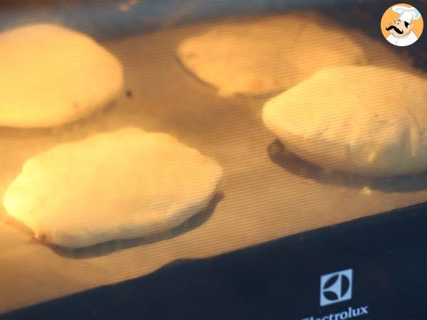Cheese Naan - Pane indiano con formaggio - Preparazione tappa 8