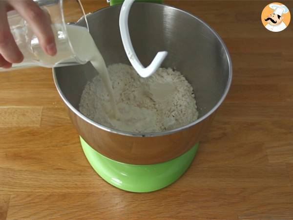 Croissant - Ricetta spiegata passo a passo - Preparazione tappa 1