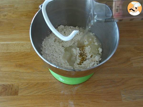 Focaccia farcita con cipolla e pancetta - Preparazione tappa 1
