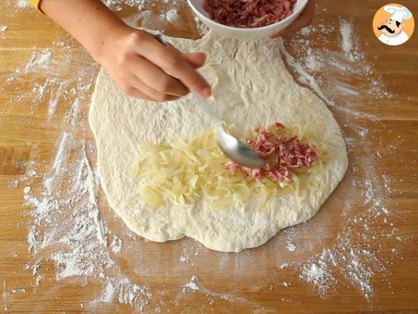 Focaccia farcita con cipolla e pancetta - Preparazione tappa 4
