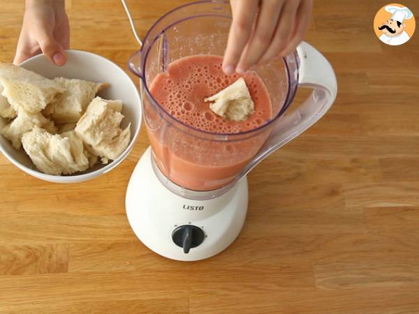 Salmorejo - Ricetta spagnola - Preparazione tappa 2