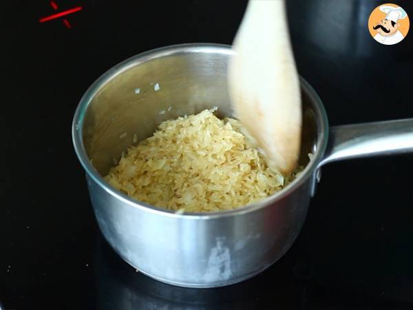 Riso pilaf - ricetta mediorientale - Preparazione tappa 2