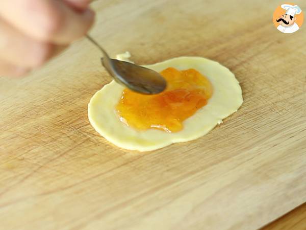 Sfogliatine zucca, la ricetta ideale per Halloween - Preparazione tappa 3
