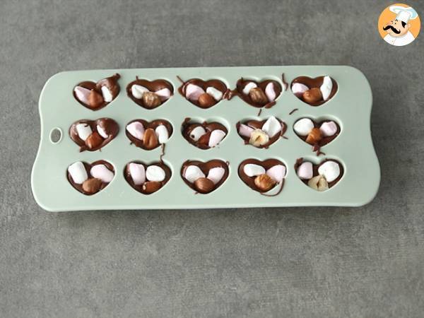 Cioccolatini con marshmallow e nocciole - Preparazione tappa 4