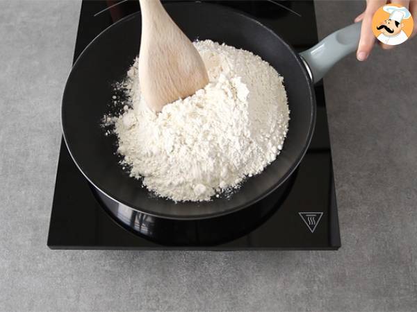 Mantecados, ricetta di Natale spagnola - Preparazione tappa 1