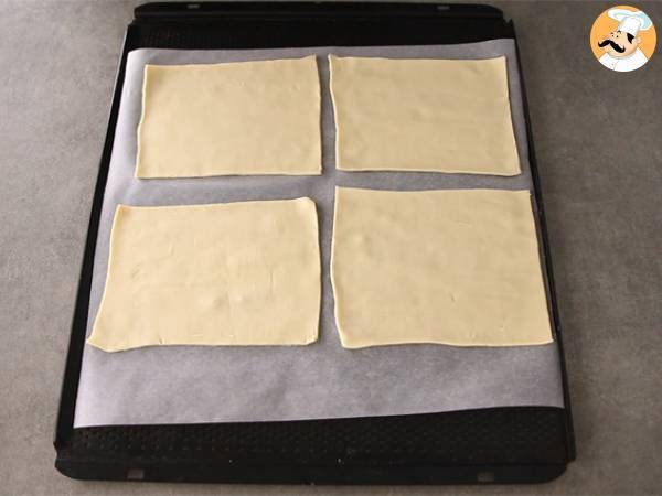 Fagottini con salmone affumicato e formaggio caprino - Preparazione tappa 1