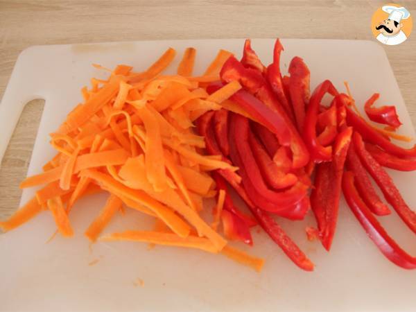 Noodles di riso con gamberi, latte di cocco e verdure - Preparazione tappa 1
