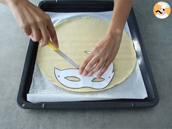 Maschere di pasta frolla - Ricetta per Carnevale - Preparazione tappa 1