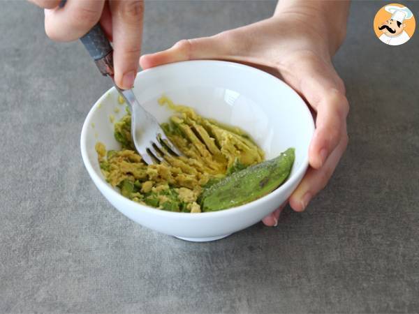 Avocado toast con uovo in camicia - Preparazione tappa 1