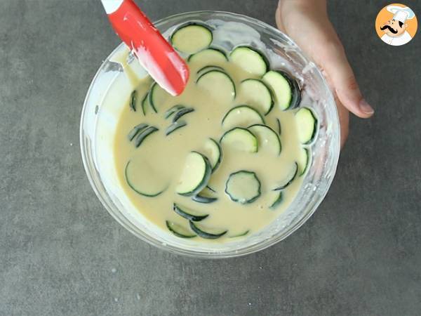 Clafoutis di zucchine e formaggio caprino - Preparazione tappa 2