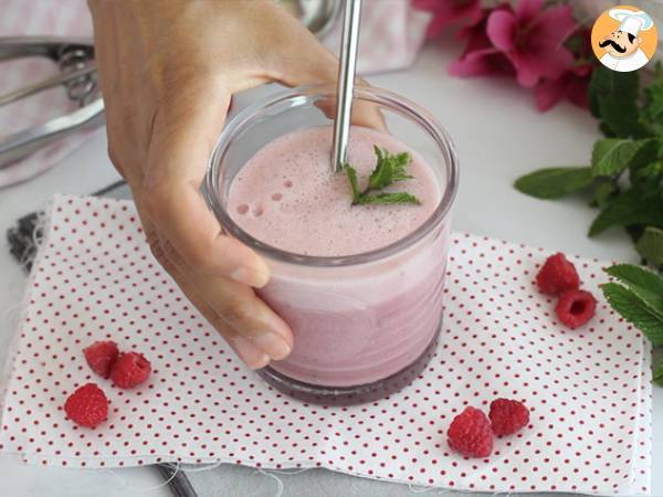 Milkshake vegano lamponi e menta - Preparazione tappa 3