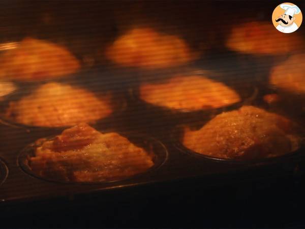 Muffin salati con tonno, pomodoro e feta - Preparazione tappa 4
