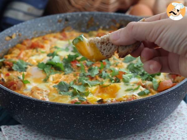 Shakshuka, un piatto saporitissimo a base di uova - Preparazione tappa 6