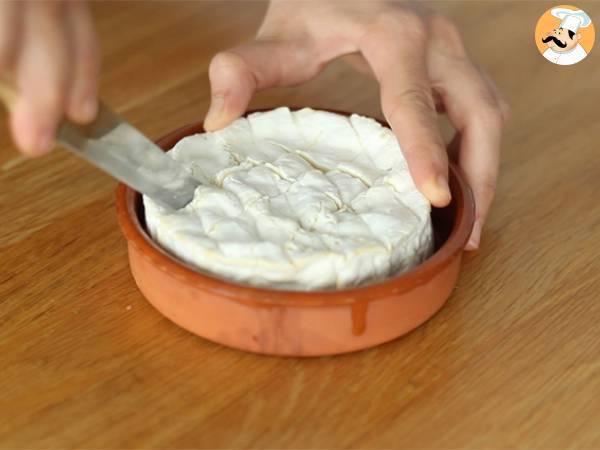 Camembert al forno con miele e frutta secca - Preparazione tappa 1
