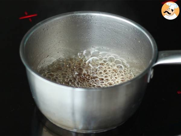 Biancomangiare al cocco con coulis di prugne secche - Preparazione tappa 3