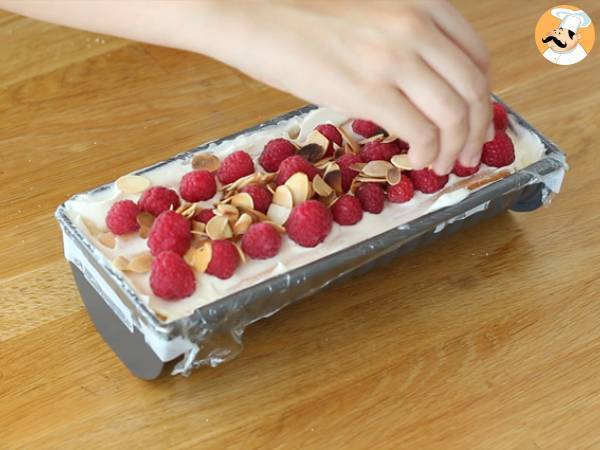 Tronchetto tiramisù ai lamponi per Natale - Preparazione tappa 6