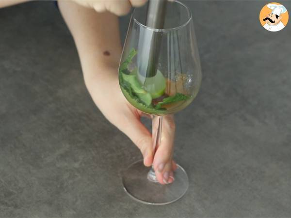 Mojito Royal con champagne - Preparazione tappa 1