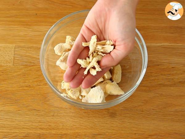 Involtini di sfoglia di riso con pollo e gamberi - Preparazione tappa 2