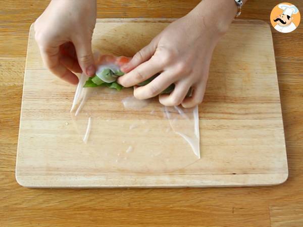 Involtini di sfoglia di riso con pollo e gamberi - Preparazione tappa 6