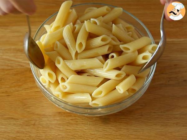 Pasta gratinata con prosciutto e formaggio - Preparazione tappa 1