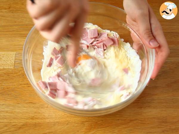 Pasta gratinata con prosciutto e formaggio - Preparazione tappa 2