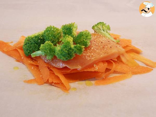 Pollo al cartoccio con broccoli e carote - Preparazione tappa 2