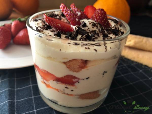 Tiramisu' alle fragole di Lucy - Preparazione tappa 17