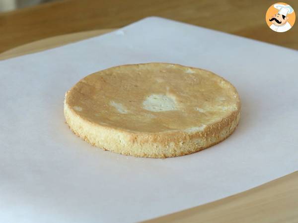 Layer cake alle fragole con crema al mascarpone - Preparazione tappa 7