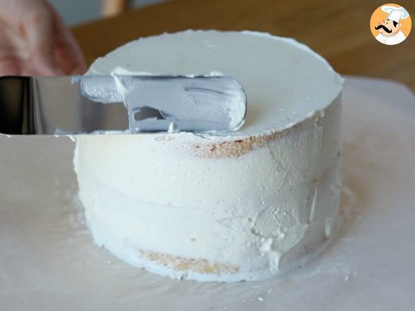 Layer cake alle fragole con crema al mascarpone - Preparazione tappa 10