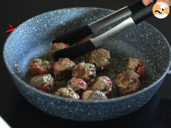 Polpette di vitello in padella - Preparazione tappa 3