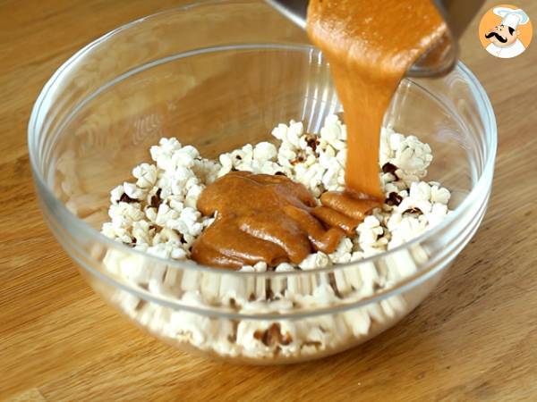 Popcorn al caramello - Preparazione tappa 5