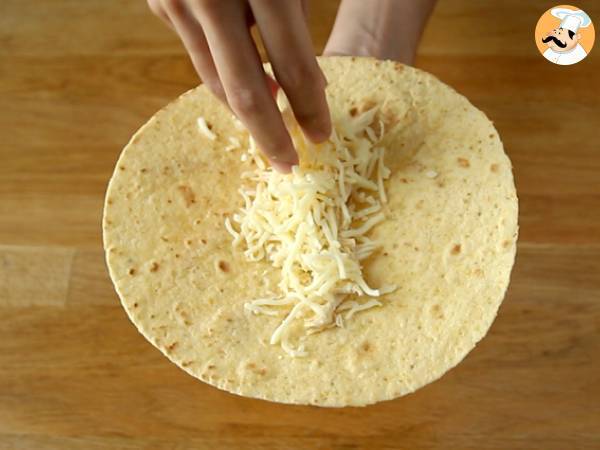 Enchiladas di pollo, la ricetta messicana da acquolina in bocca! - Preparazione tappa 4