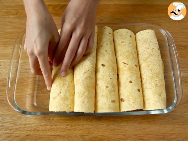 Enchiladas di pollo, la ricetta messicana da acquolina in bocca! - Preparazione tappa 5