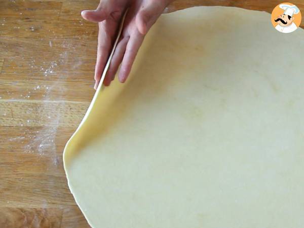 Empanadillas al tonno con impasto fatto in casa - Preparazione tappa 4