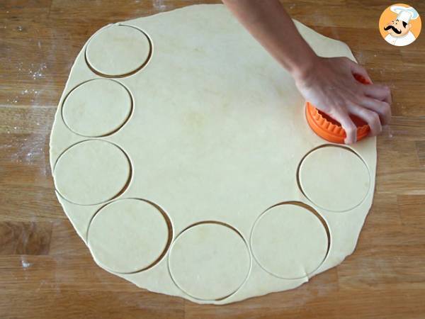 Empanadillas al tonno con impasto fatto in casa - Preparazione tappa 5