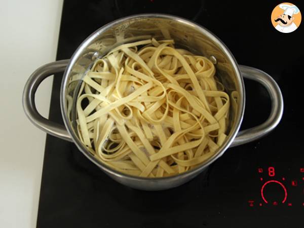 Tagliatelle con fichi, pancetta e noci - Preparazione tappa 3