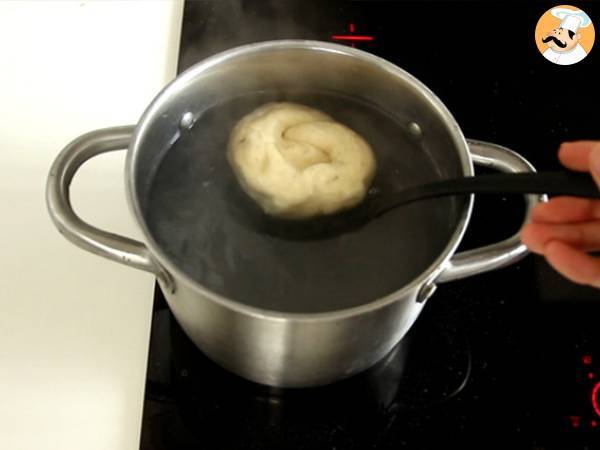 Bretzel farciti con mozzarella e rosmarino - Preparazione tappa 6