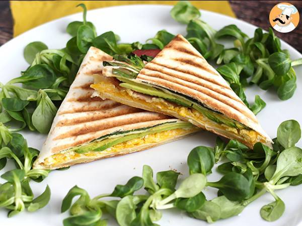 Wrap piastrato con bacon e formaggio, la super ricetta per un brunch! - Preparazione tappa 7