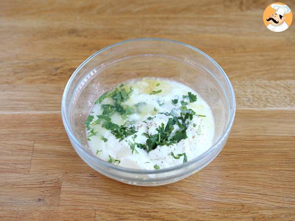 Spiedini di pollo marinati in salsa yogurt - Preparazione tappa 1