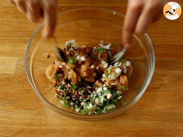 Gyoza di pollo con funghi e carote - Preparazione tappa 4