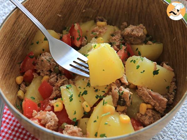 Insalata di patate, tonno e pomodoro - Preparazione tappa 3