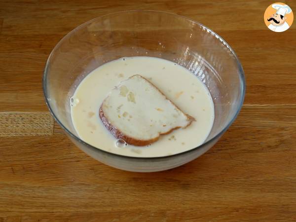 French Toast veloce, la ricetta facile con il Pan Brioche - Preparazione tappa 2