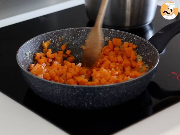 Risotto alla zucca, un primo delicato e perfetto per l'autunno - Preparazione tappa 2