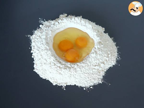 Tagliatelle fatte in casa, il procedimento spiegato passo a passo - Preparazione tappa 1