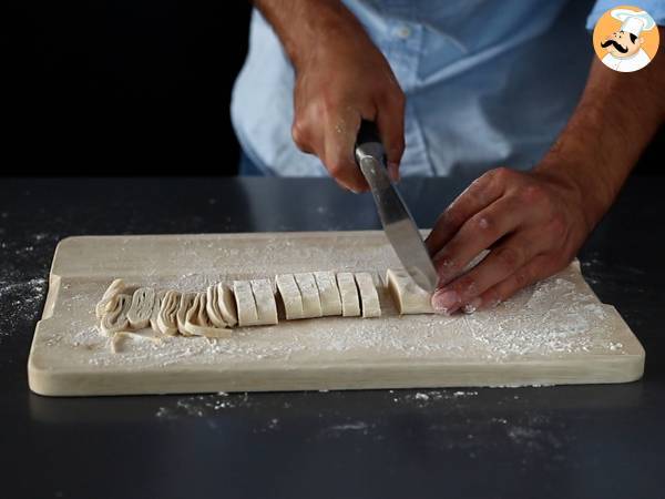 Tagliatelle fatte in casa, il procedimento spiegato passo a passo - Preparazione tappa 6