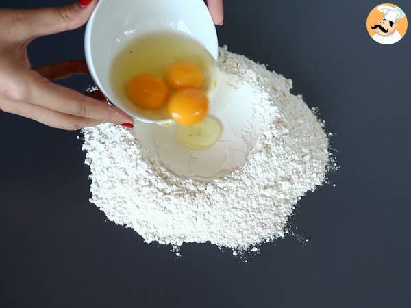 Tagliolini, il procedimento passo a passo per prepararli a casa - Preparazione tappa 1
