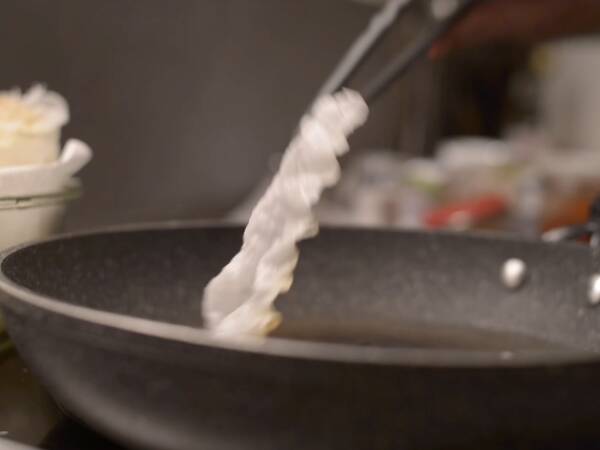 Chiacchiere di riso salate - Preparazione tappa 4